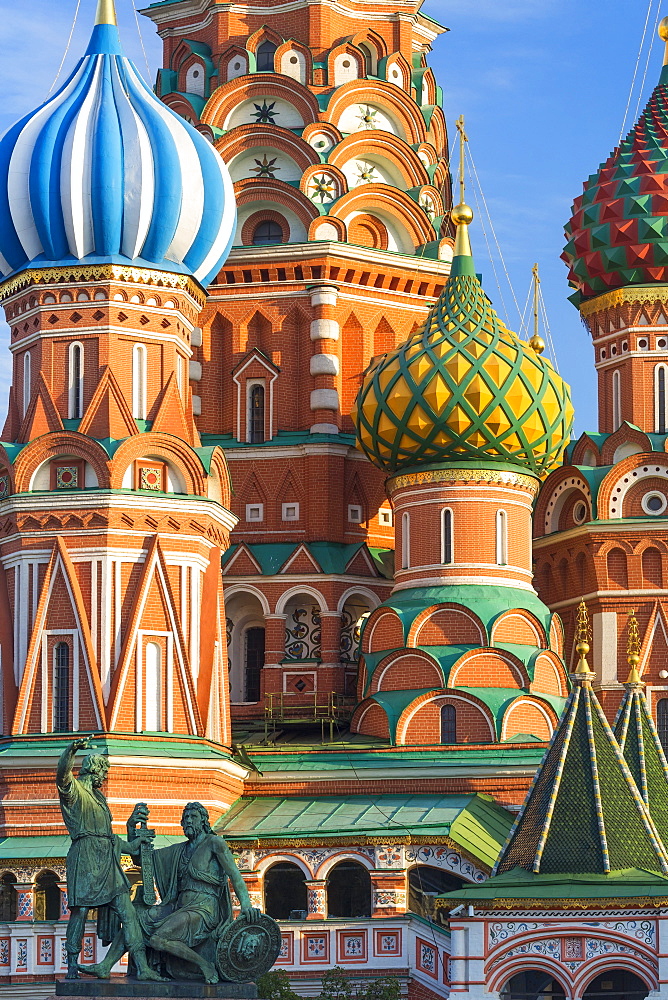 St. Basils Cathedral in Red Square, UNESCO World Heritage Site, Moscow, Russia, Europe