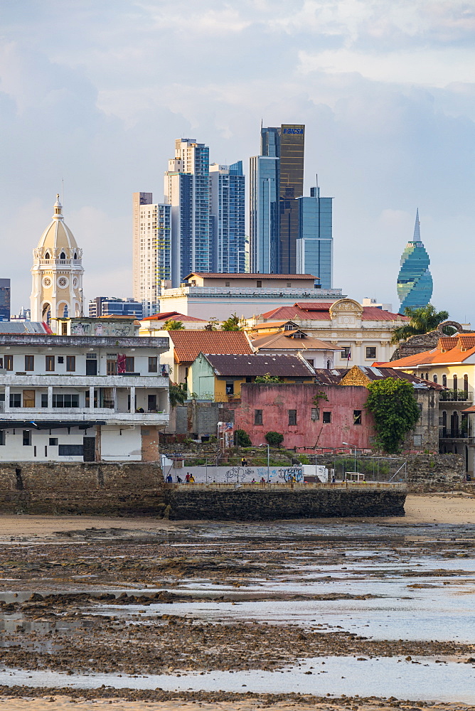 Historic and modern city skyline, Panama City, Panama, Central America