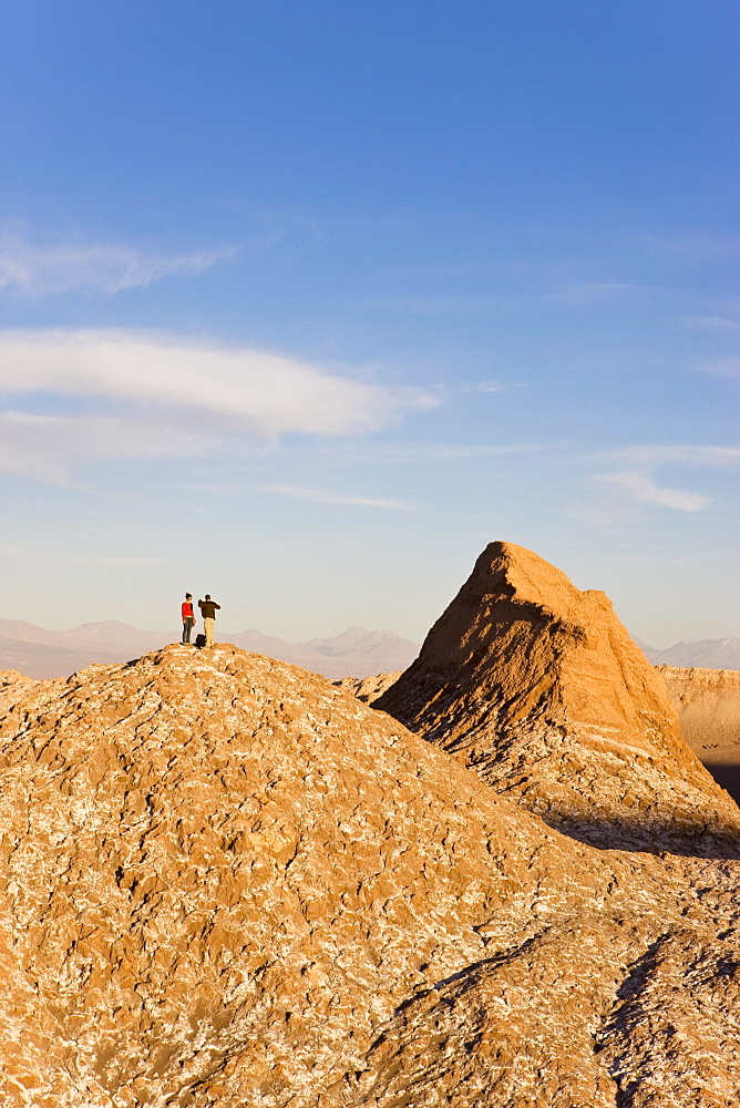 Tourists waiting for the sunset, Valle de la Luna (Valley of the Moon), Atacama Desert, Norte Grande, Chile, South America