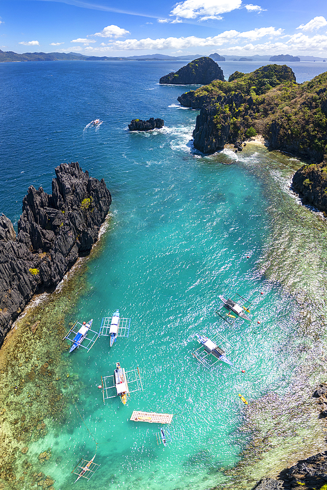 Small Lagoon, Miniloc Island, El Nido, Bacuit Bay, Palawan, Philippines, Southeast Asia, Asia