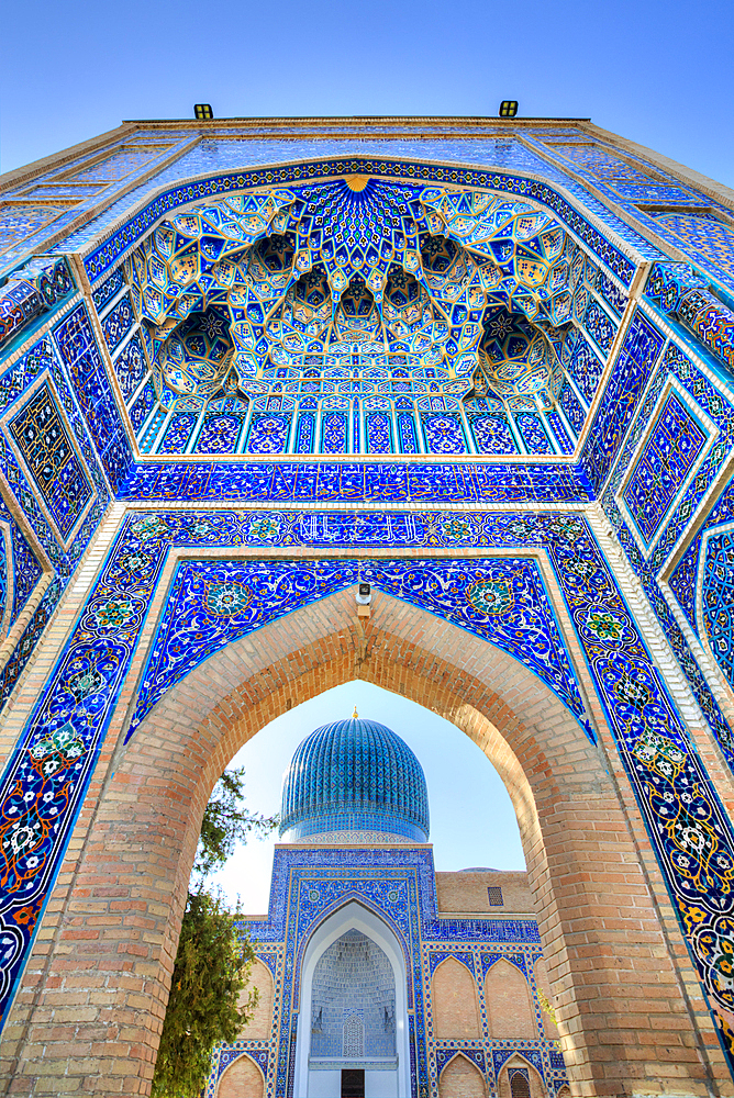 Entrance, Muqarnas or Honeycomb Vaulting, Gur-E-Amir Mausoleum, Built 1403, Burial Site of Amir Temir, Samarkand, Uzbekistan