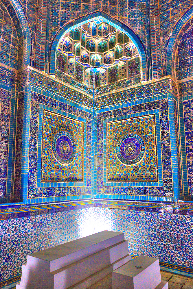 Interior Tombs, Shad-I-Mulk Oko Mausoleum, (1371-1383), Shah-I-Zinda, Samarkand, Uzbekistan