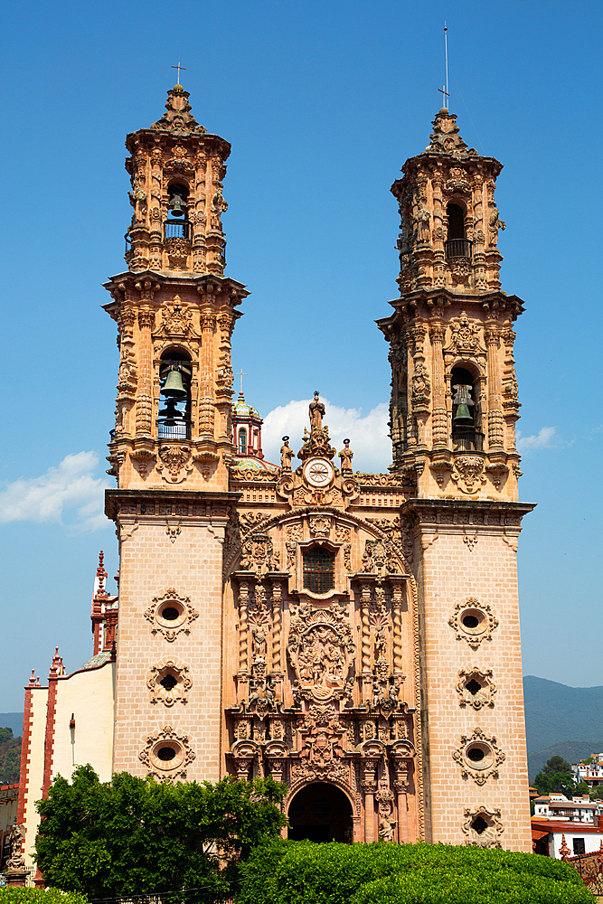 Churrigueresque Style Towers, Church of Santa Prisca de Taxco, founded 1751, UNESCO World Heritage Site, Taxco, Guerrero, Mexico, North America