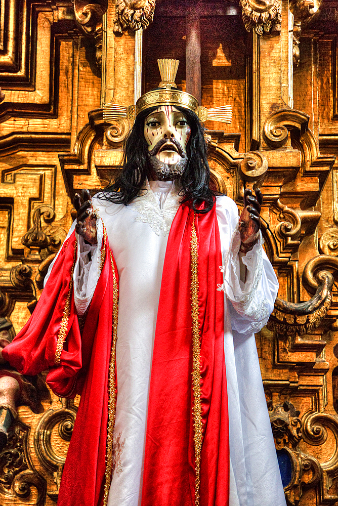 Statue of Christ, Church of Santa Prisca de Taxco, founded 1751, UNESCO World Heritage Site, Taxco, Guerrero, Mexico, North America