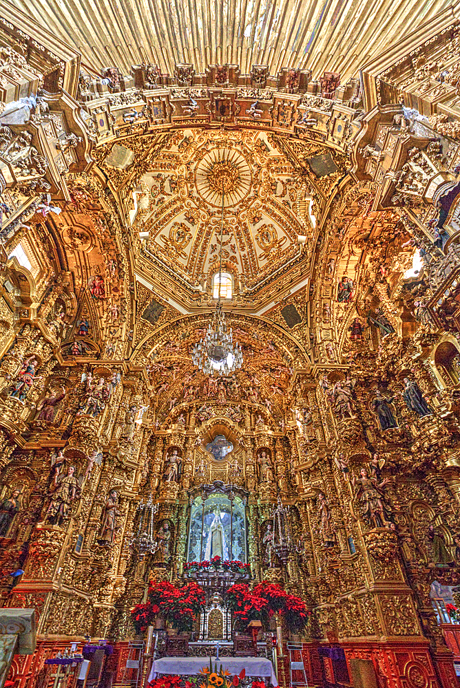 Statue of the Virgin of Ocotlan, polychrome Figures, Apse, Interior, Basilica of Our Lady of Ocotlan, Tlaxcala City, Tlaxcal State, Mexico, North America