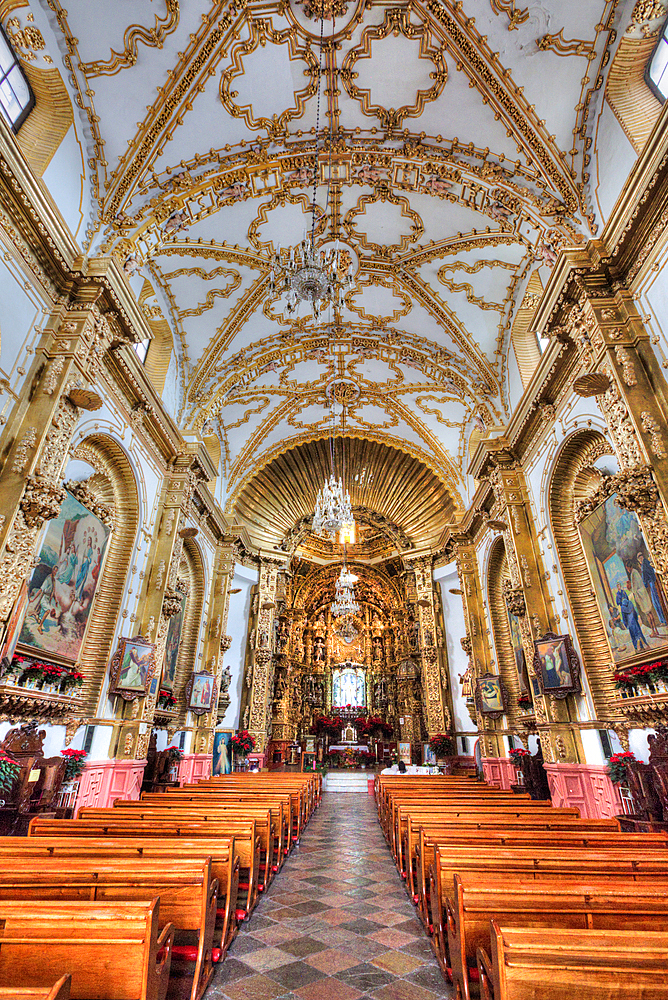 Interior, Basilica of Our Lady of Ocotlan, Tlaxcala City, Tlaxcal State, Mexico, North America