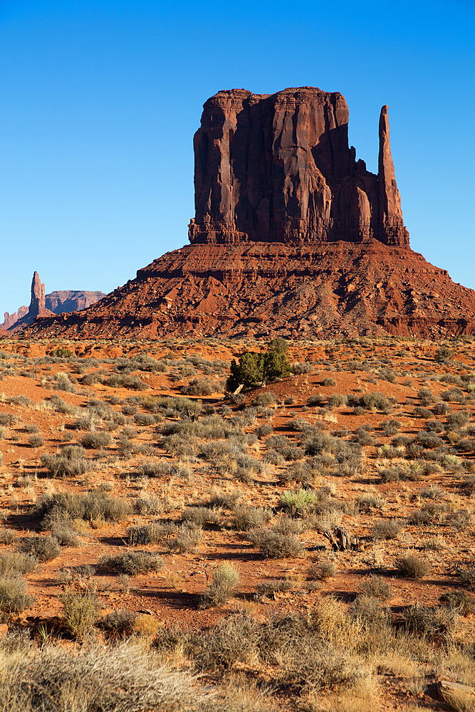 West Mitten Butte, Monument Valley Navajo Tribal Park, Utah, USA