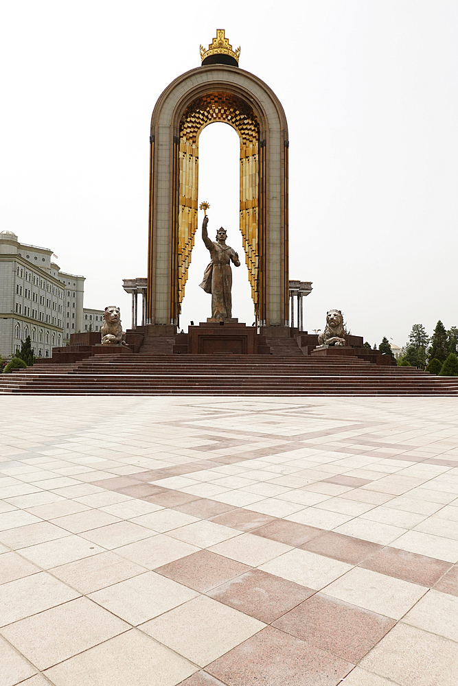 Statue of Ismail Somoni, Dushanbe, Tajikistan, Central Asia, Asia