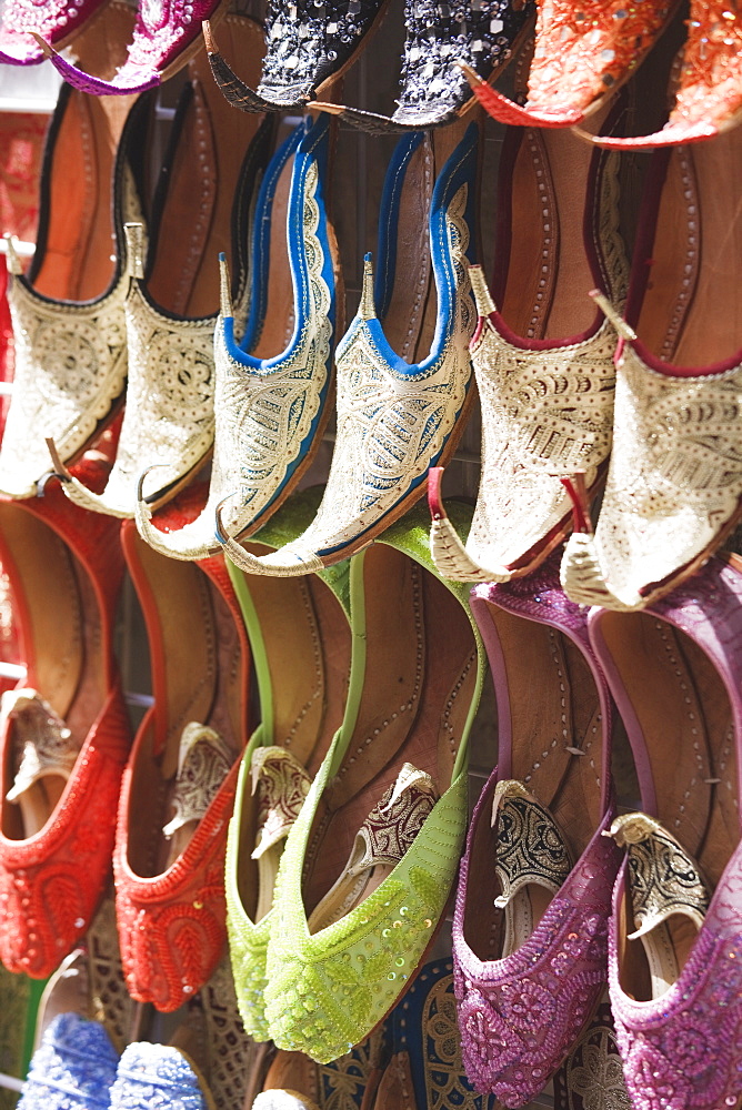 Traditional Arabic curly toed slippers, Deira, Dubai, United Arab Emirates, Middle East