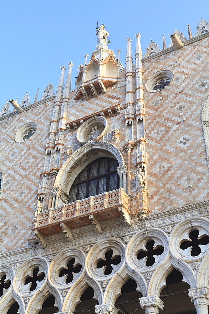 Doge's Palace, St. Mark's Square, Venice, UNESCO World Heritage Site, Veneto, Italy, Europe