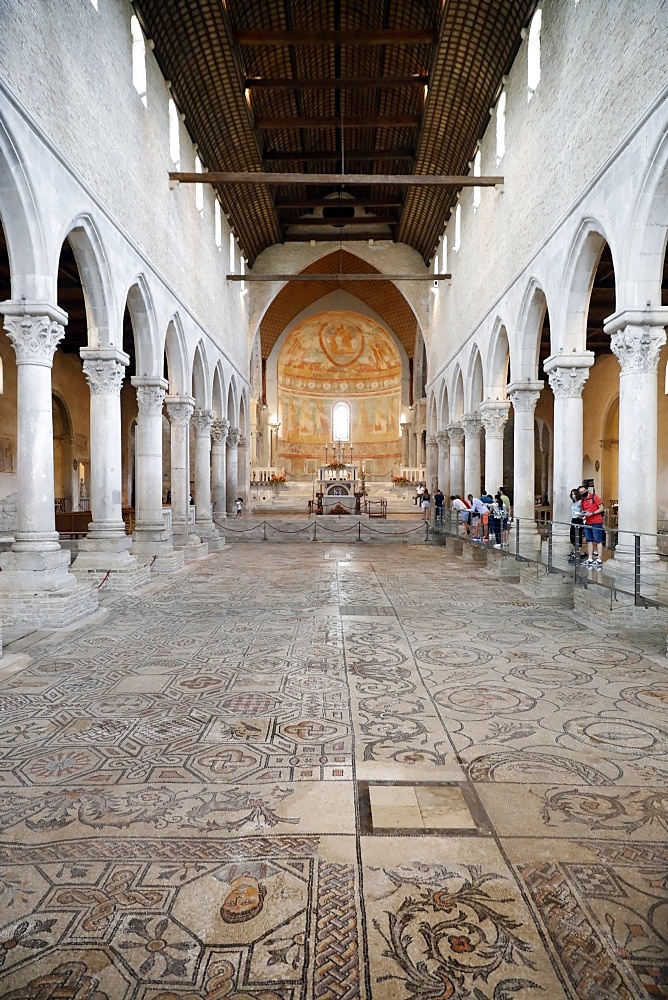 The nave, Patriarchal Basilica of Aquileia, UNESCO World Heritage Site, Aquileia, Friuli Venezia Giulia, Italy, Europe