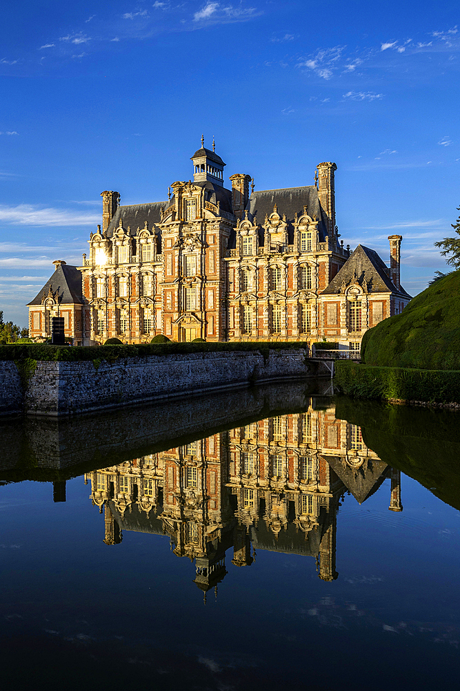 Chateau de Beaumesnil (Beaumesnil Castle), Eure, Normandy, France, Europe