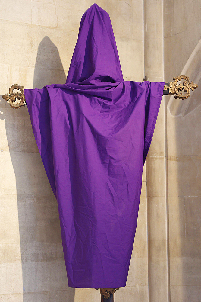 Statue veiled during Lent, Roman Catholic Cathedral church of Our Lady and St. Philip Howard, Arundel, West Sussex, England, United Kingdom, Europe