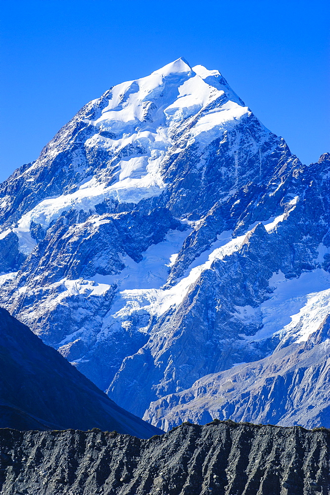 Close up of Mount Cook, the highest mountain in New Zealand, UNESCO World Heritage Site, South Island, New Zealand, Pacific