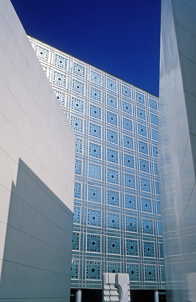 Exterior view of Institut du Monde Arabe, Paris, France, Europe