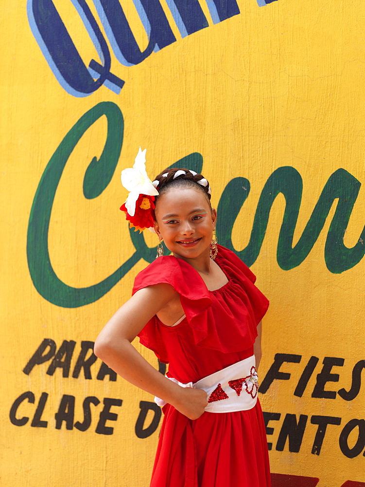 Portrait of a young Mexican girl dancer in folkloric costume, Tequila, Jalisco, Mexico, North America