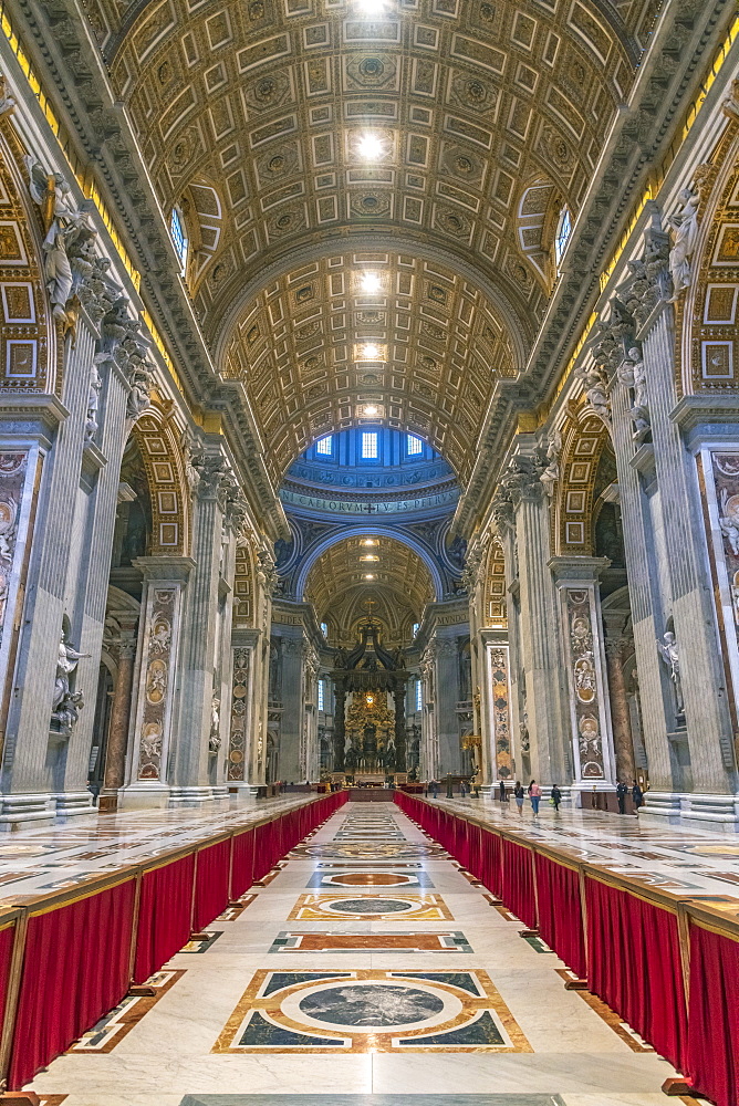 St. Peter's Basilica, UNESCO World Heritage Site, The Vatican, Rome, Lazio, Italy, Europe