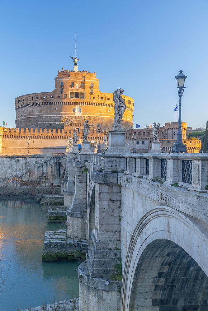 St. Angelo Bridge (Ponte Sant'Angelo) and Castel Sant'Angelo, UNESCO World Heritage Site, Rome, Lazio, Italy, Europe