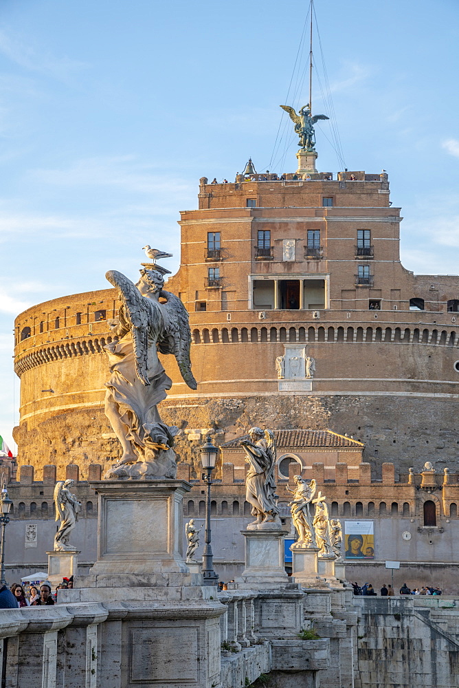 St. Angelo Bridge (Ponte Sant'Angelo) and Castel Sant'Angelo, UNESCO World Heritage Site, Rome, Lazio, Italy, Europe