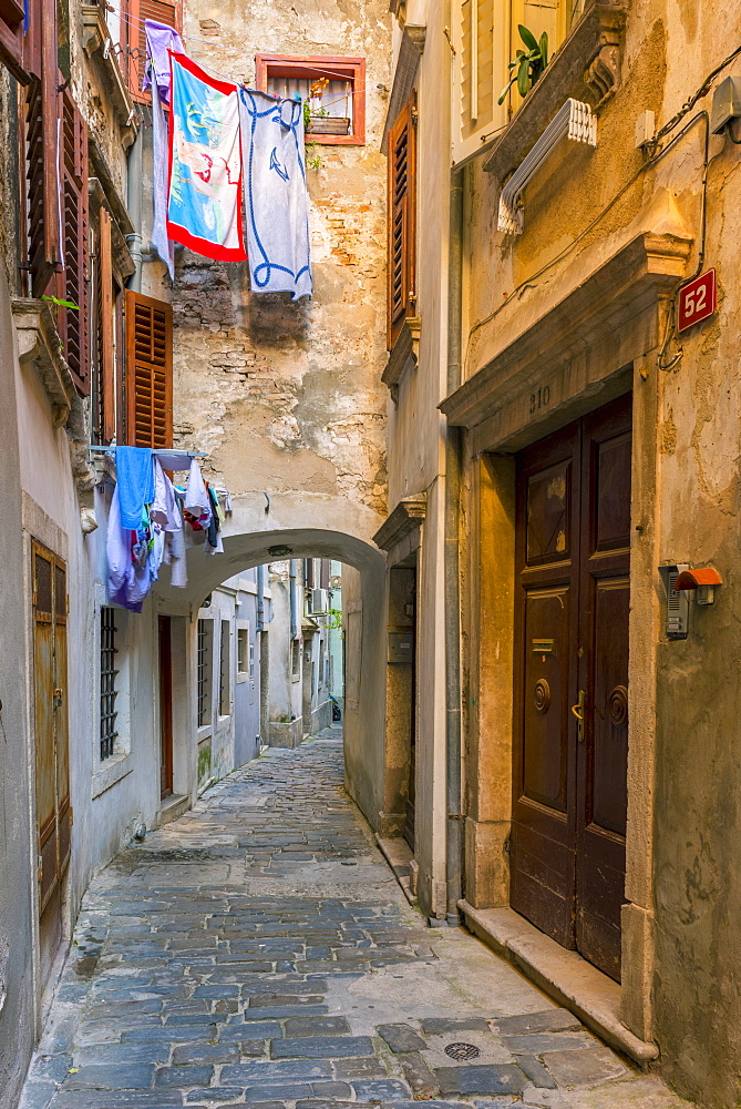 Alleyway, Old Town, Piran, Primorska, Slovenian Istria, Slovenia, Europe