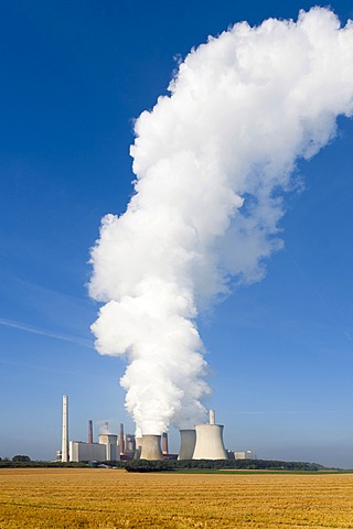 Kraftwerk Neurath power plant with a huge cloud of steam, Grevenbroich, North Rhine-Westphalia, Germany, Europe