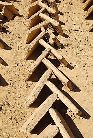 Mud brick production at Al Hajjaryn, Wadi Doan, Yemen