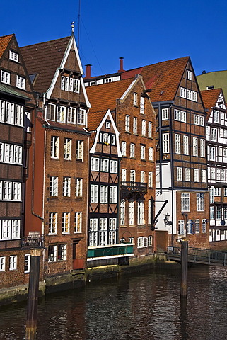 Historic timber-framed houses in Hamburg, Deichstrasse, Nikolaifleet, Altstadt district, Hamburg, Germany, Europe