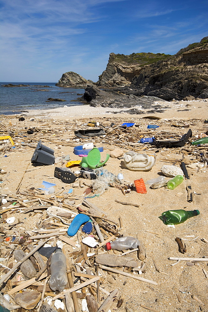 Garbage on the beach, Sardinia, Italy, Europe