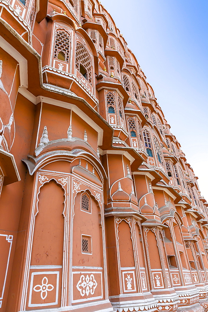 Sandstone facade of Hawa Mahal, Palace of Winds, Jaipur, Rajasthan, India, Asia