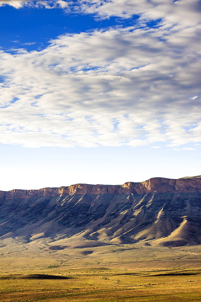 Landscape at the ephemeral stream Tsauchab, Naukluft Mountains, Namibia, Africa