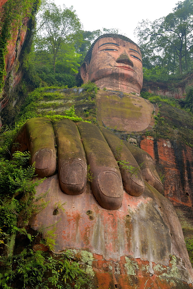 Largest stone Buddha statue in the world, Leshan Giant Buddha, Leshan, Sichuan, China, Asia