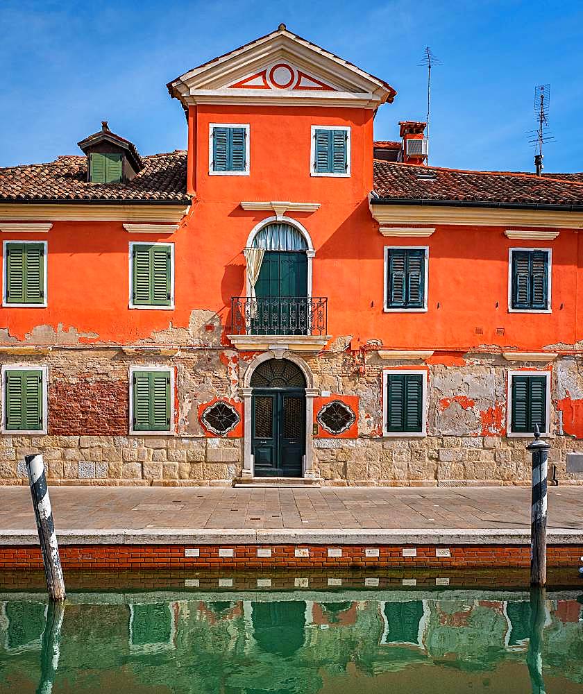 Historical house on the canal, Burano, Venice, Italy, Europe
