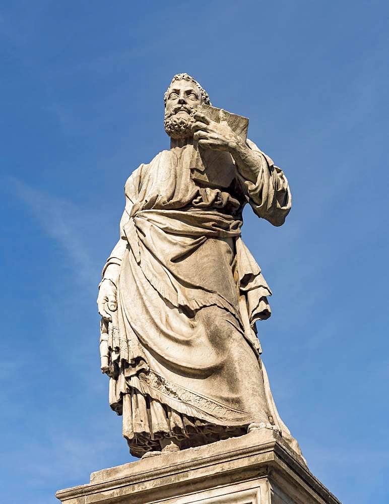 Sculpture, St. Peter's Square, Vatican, Rome, Italy, Europe