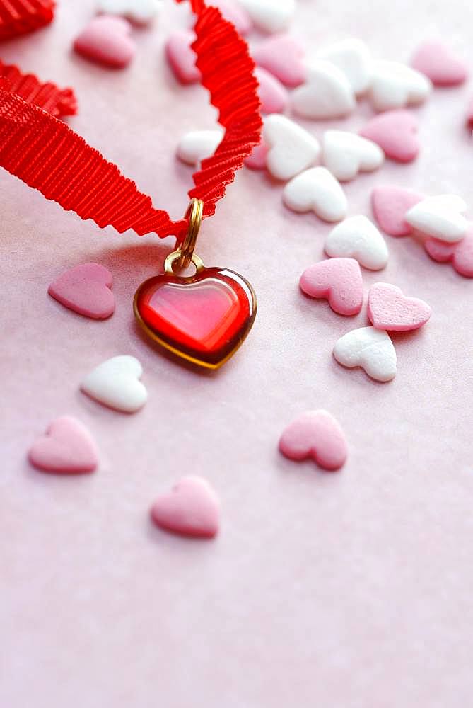 Pendant with red heart and sugar hearts, Germany, Europe