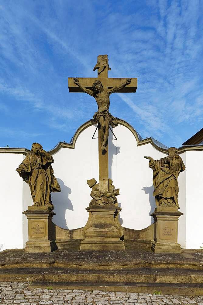 Crucifixion group, depiction of Virgin Mary, Jesus and Johannes, Wiesentheid, Lower Franconia, Franconia, Bavaria, Germany, Europe