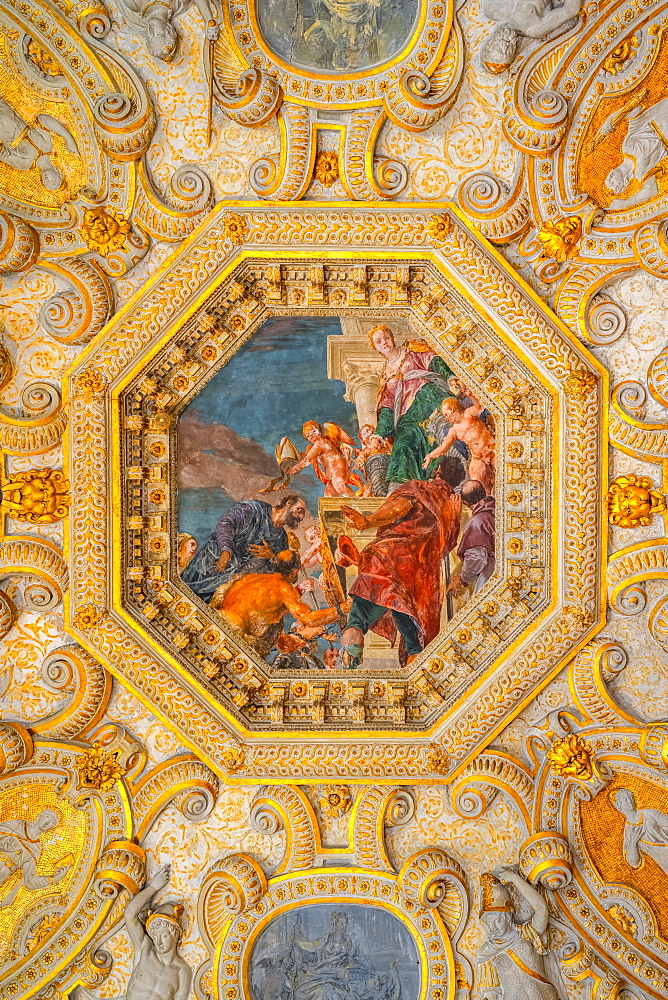 Decorated ceiling, fresco and ceiling painting, interior, Doge's Palace, Palazzo Ducale, Venice, Veneto, Italy, Europe