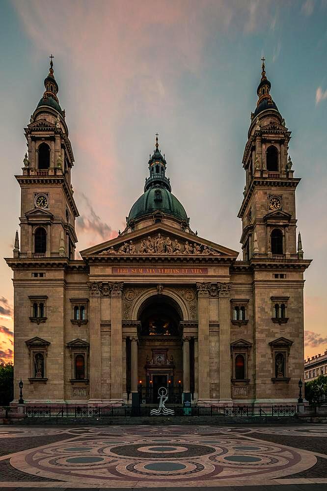 St. Stephen's Basilica in the morning, city view with ornaments on the floor, church, cathedral, Budapest, Hungary, Europe