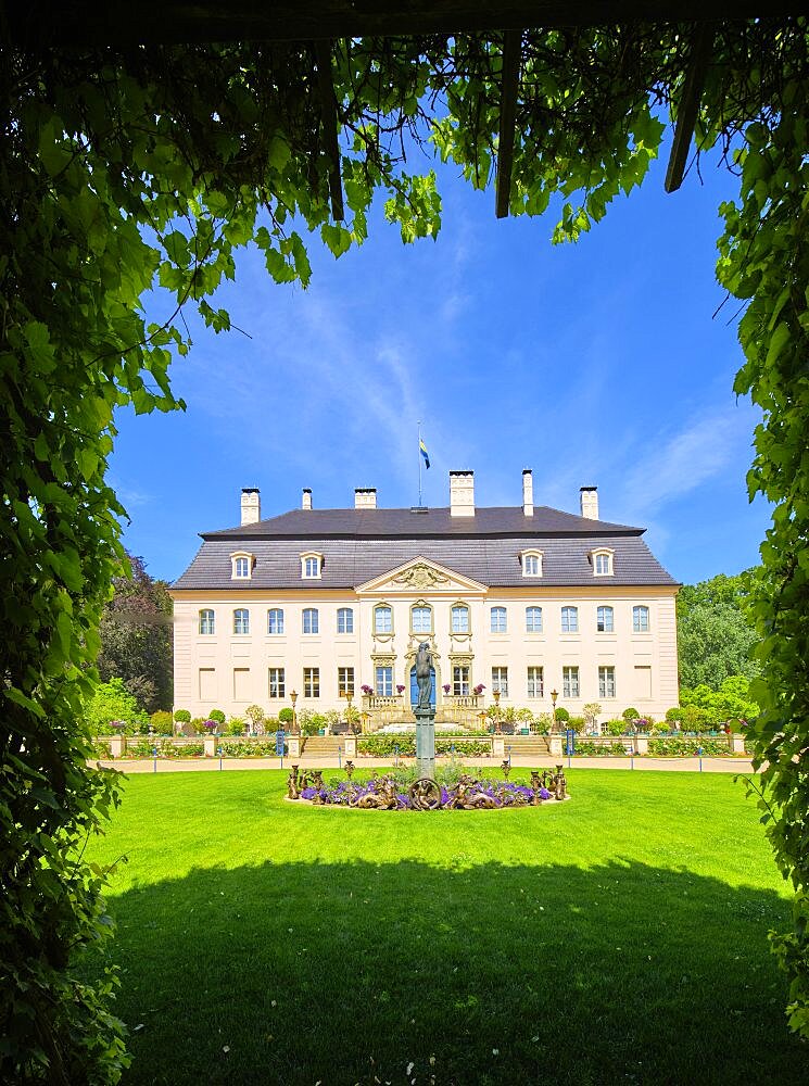 Branitz Castle and Branitz Park, Prince Pueckler Park, Cottbus, Brandenburg, Germany, Europe