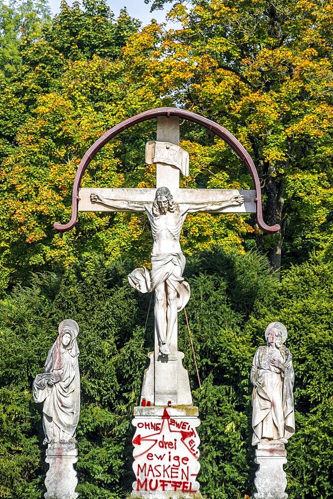 Cross, graffiti, Westfriedhof, Munich, Upper Bavaria, Bavaria, Germany, Europe