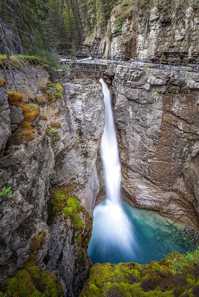 Waterfall, Upper Falls, mountain river in a gorge, Johnston Creek in Johnston Canyon, Bow Valley, Banff National Park, Rocky Mountains, Alberta, Canada, North America