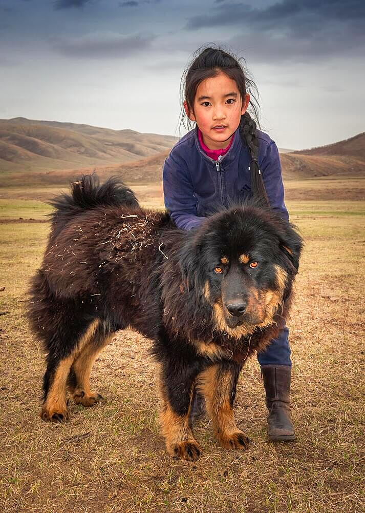 Beauty and the Beast. Bulgan Province, Mongolia, Asia