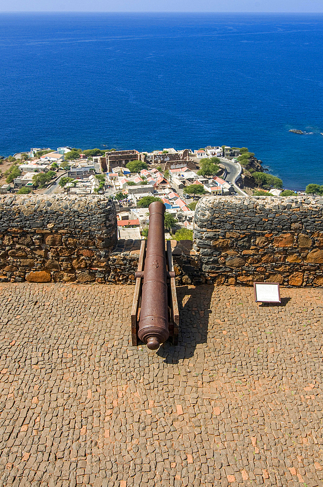 Cannon and loop-hole. Ciudad Velha. Cidade Velha. Santiago. Cabo Verde. Africa