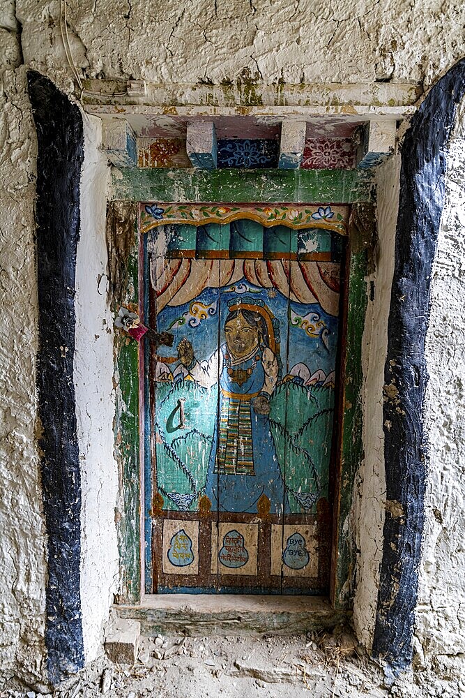 Beutiful coloured door, Lo Manthang, Kingdom of Mustang, Nepal, Asia