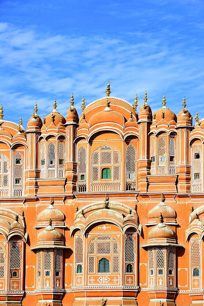 Facade, Hawa Mahal, Palace of the Winds, Jaipur, Rajasthan, India, Asia
