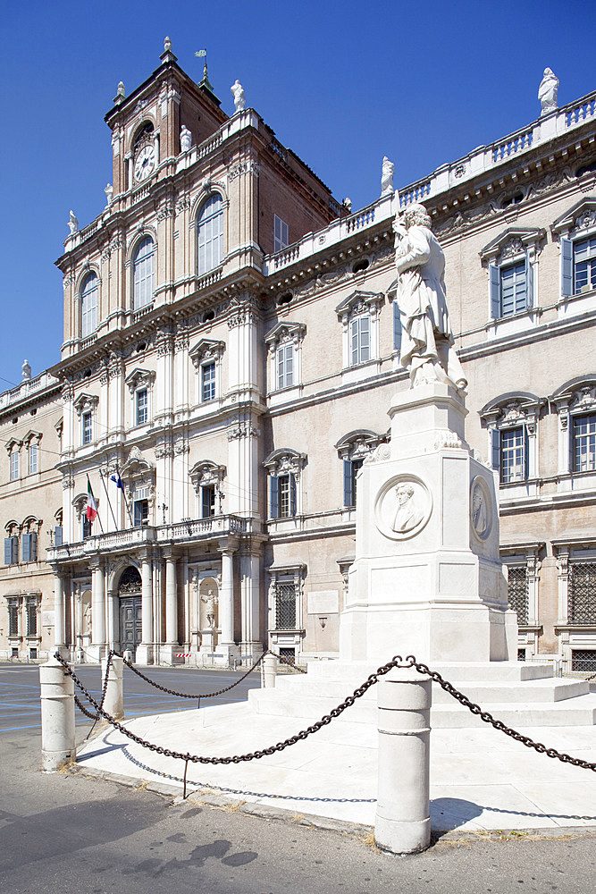 Ducal Palace and statue, Modena, Emilia Romagna, Italy, Europe