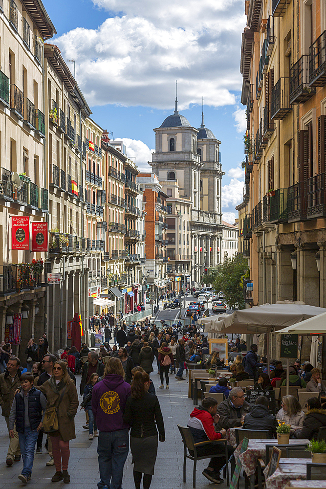 View of Al Fresco restaurants on Calle de Toledo from Calle Mayor, Madrid, Spain, Europe