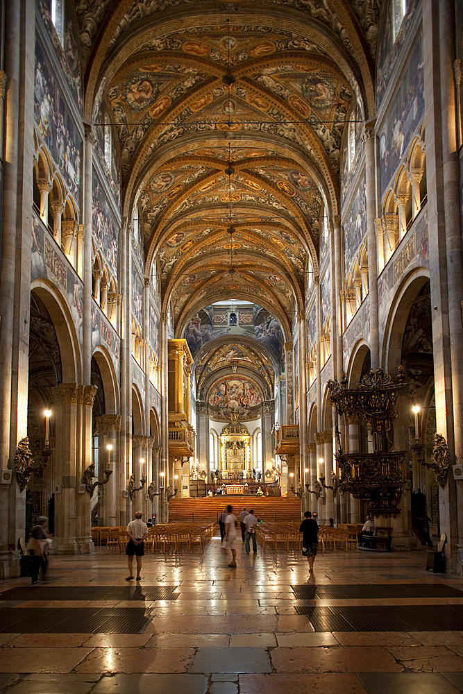Interior of the Duomo (Cathedral), Parma, Emilia Romagna, Italy, Europe