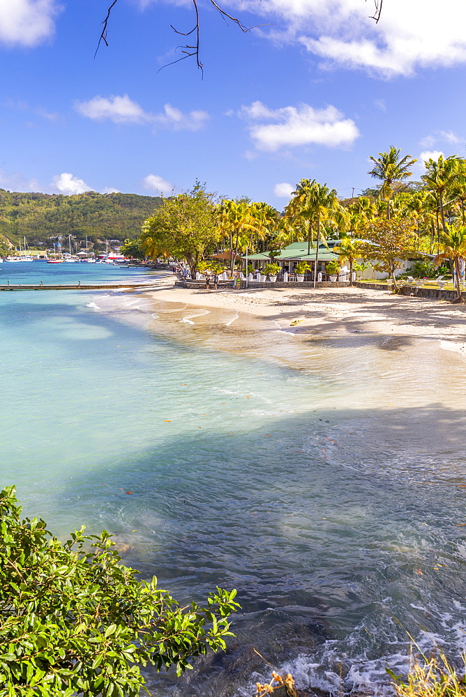 The beach at Port Elizabeth, Admiralty Bay, Bequia, The Grenadines, St. Vincent and the Grenadines, Windward Islands, West Indies, Caribbean, Central America