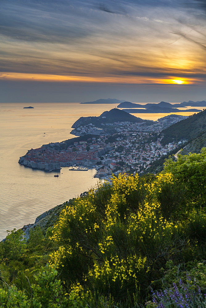 View of the Old Walled City of Dubrovnik at sunset, UNESCO World Heritage Site, Dubrovnik Riviera, Croatia, Europe