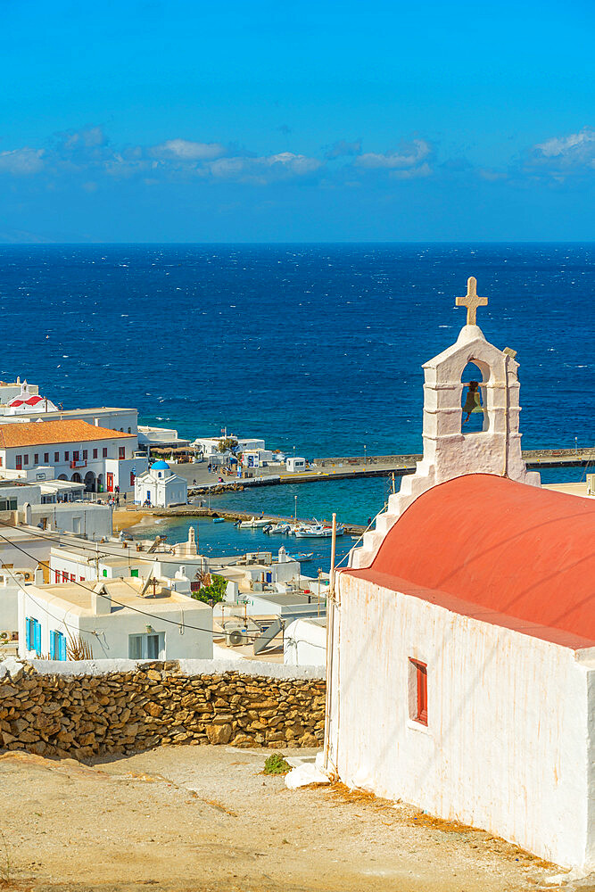 Elevated view of little white chapel, Old Harbour and town, Mykonos Town, Mykonos, Cyclades Islands, Greek Islands, Aegean Sea, Greece, Europe